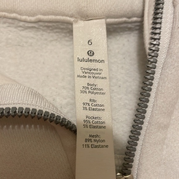 White Lululemon sweatshirt size 6 - Picture 3 of 4